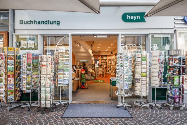 Banner Ein Rundgang - beginnend bei unserem Eingangsportal......